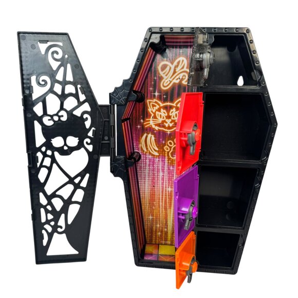 Monster High Skullimate Secrets Storage Locker 2022 Draculaura Vampire Coffin - Picture 6 of 8